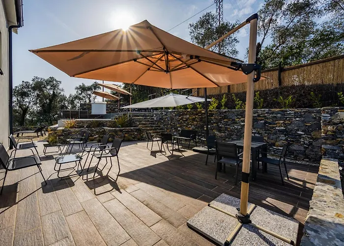 - Attico Vista Mare Con Terrazza E Piscina * Rapallo