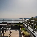 - Attico Vista Mare Con Terrazza E Piscina アパート
