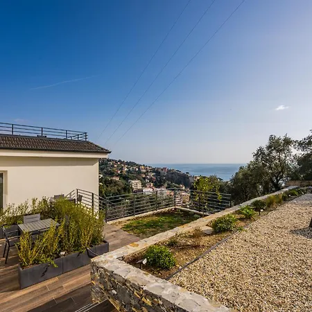 Lägenhet - Attico Vista Mare Con Terrazza E Piscina Rapallo