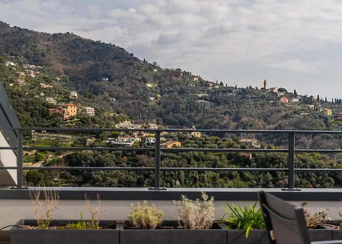 - Attico Vista Mare Con Terrazza E Piscina Apartament Rapallo