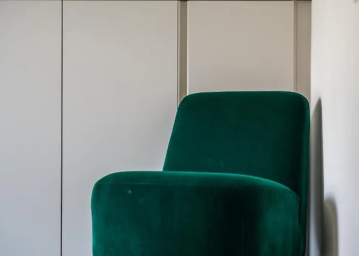 - Attico Vista Mare Con Terrazza E Piscina Apartamento *