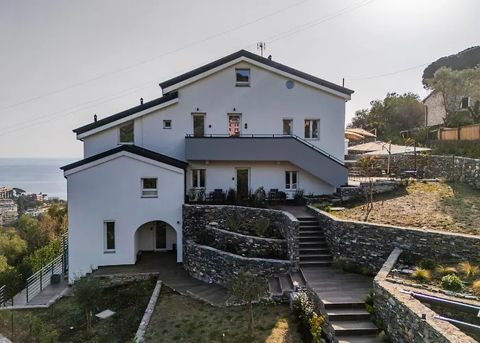 - Attico Vista Mare Con Terrazza E Piscina Apartamento